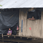 ChildrenInJungleHouseIMG_6312